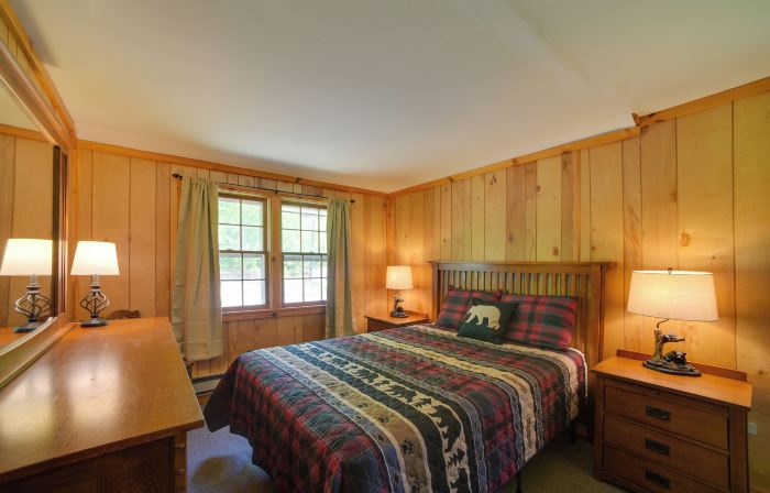 Beach & Kayaks: Waterfront Cabin on Lake Pleasant!