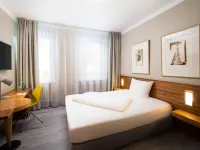 elaya hotel hannover city, Trademark Collection by Wyndham Các khách sạn gần Nhà thờ Marktkirche