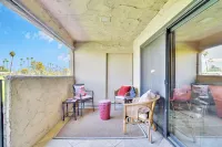 Relaxing Palm Springs Condo with Pool Access -  Privatzimmer