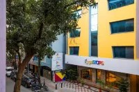 Gostops Bengaluru, Gandhi Nagar Majestic Hotel a 