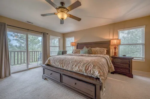 Family Friendly House!  Great Mountain Views!   Sleeps 14