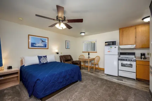 Ocean Suites Motel Hotels in Smith River