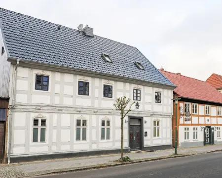 Sophie Charlotte Hotels in Mirow