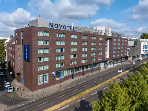 Novotel Koeln City Hotel berhampiran Essigfabrik