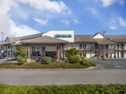 Edgewater Inn and Suites, Ascend Hotel Collection Hotels in Coos Bay