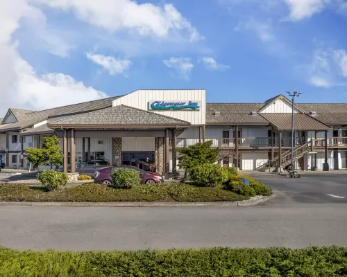 Edgewater Inn and Suites, Ascend Hotel Collection Hotels in Coos County