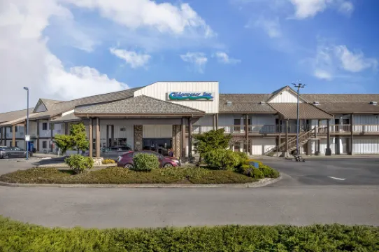 Edgewater Inn and Suites, Ascend Hotel Collection Hotels in Coos County