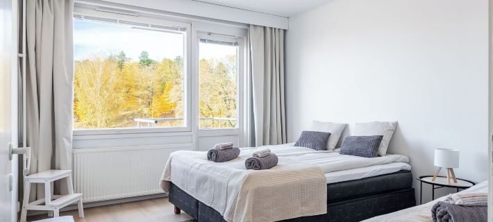 1BR Apartments next to Railway Station, Free Parking, Balcony Hotels in Lahtis