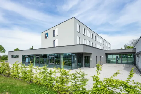 Kelko 1A Hotel Отели рядом с достопримечательностью «Hanauer Museum»