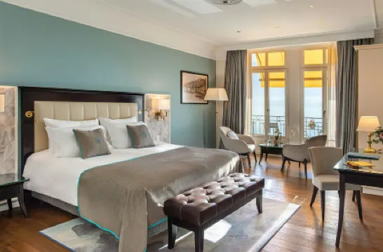 傲途格精選瑞士壯觀大飯店