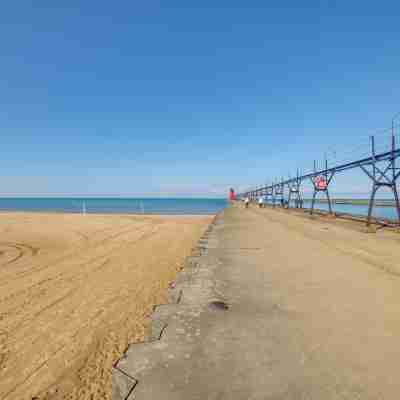 Phoenix Nest South Haven Condo River View! Fitness & Recreational Facilities