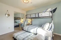 1/2 Mi to Ocean City Beach! Poolside Retreat -  Ferienwohnungen