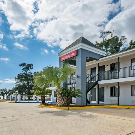 Econo Lodge Biloxi Beach
