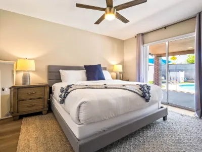 Willows Rest Retreat – Pool | Pool Table | Firepit Hotels in Maryvale