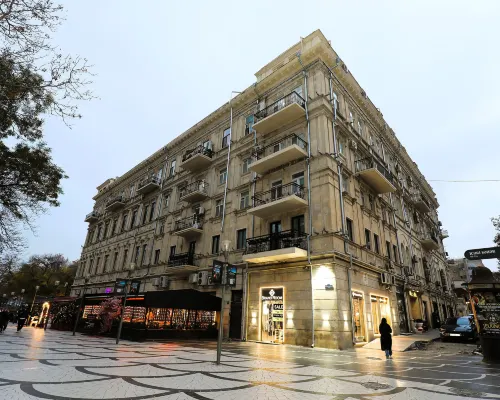 Azcot Hotel - Nizami Street Hotels in Baku