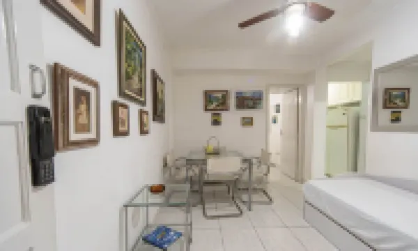 Apto com Wi Fi e Garagem a 240 Metros da Praia