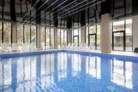Comfortable Apartment, Year-Round Pool - Beach