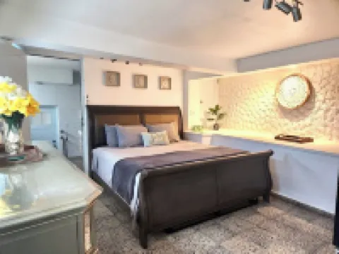 Lucky Luquillo's 100% Solar Blue Flag Beach & El Yunque Rainforest Retreat