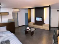 Loft Salaya Hotels in Phutthamonthon