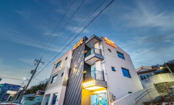 Yeosu Nangmanstay pension - Housity
