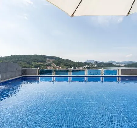 Yeosu Abrico Pool Villa and Resort