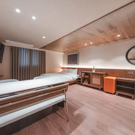 Gyeongiu Hotel Coolstay Отели рядом с достопримечательностью «Колледж Сораболь»