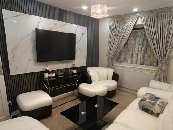 House-Sleeps 5 Person -Etihad Stadium 15 Min Drive