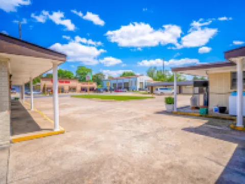 OYO 西門羅 I-20 賽普拉斯旅館汽車旅館 西門羅酒店