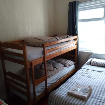MyRoomz Seaview Hotel