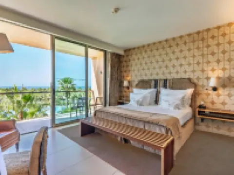 Wine & Books by the Sea, Algarve Resort Hotéis em Guia