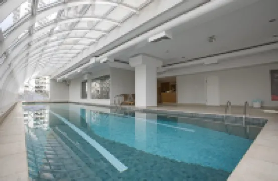 Qoya Hotel Curitiba, Curio Collection by Hilton