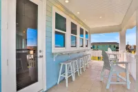Brand new Oceanfront Home With Private hot Tub,outdoor Shower and Grill - Sea View