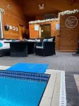 Hunters Meet - piscine