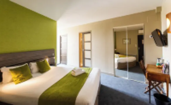 Logis Hôtel le Vert Galant