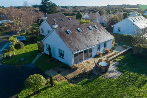 Brittas Bay Holiday Village - Апартаменты