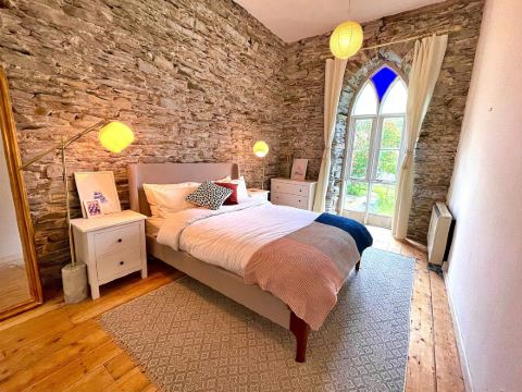 5 Bedroom Holiday Home in Dinas Mawddwy, No Deposit