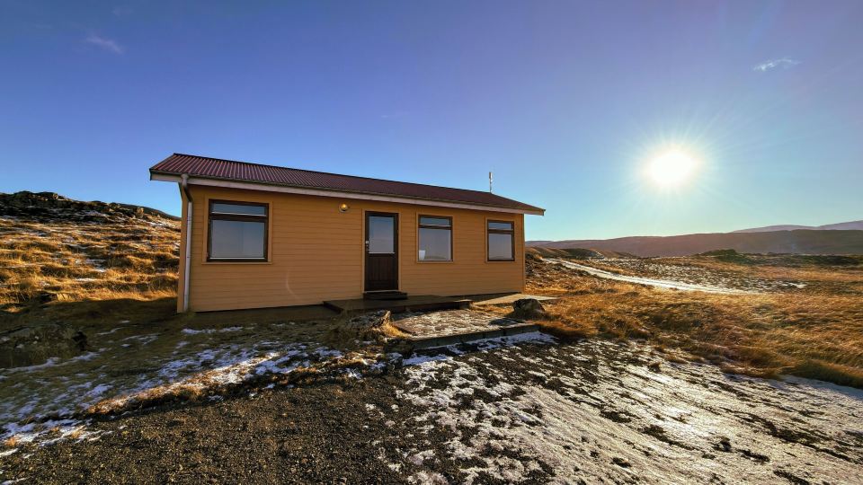 Fossatún Sunset Cottage