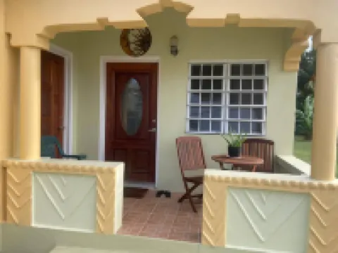 Cozy Cottage Antigua Hotels in Osbourn