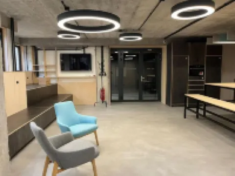 IZY STAY布拉迪斯拉發青年旅舍 布拉迪斯拉發1區酒店