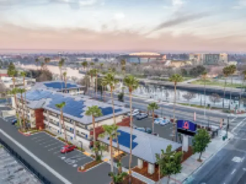 Studio 6 Suites Stockton, CA – Waterfront Hotels in Stockton