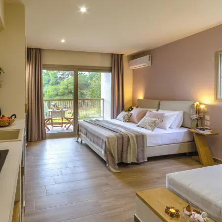 Forest Resort Suites Skiathos