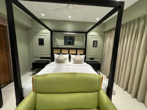 HOTEL MUMBAI HOUSE VALNAI MALAD Hotels near Mindspace