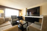 DoubleTree by Hilton Hotel Houston Hobby Airport