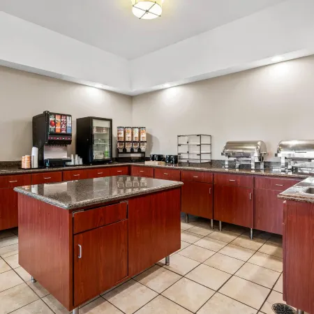 Country Inn & Suites by Radisson, Red Wing, MN