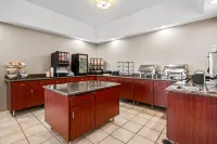 Country Inn & Suites by Radisson, Red Wing, MN - breakfast