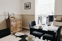 Pitfaranne Guest House