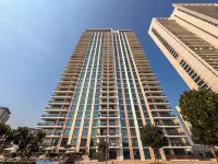 GuestReady - Creek   Burj Khalifa Skyline View Hotels in Dubai Festival City