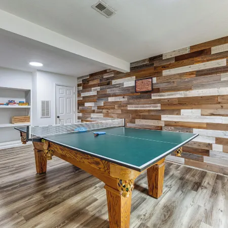 Bryson City Mtn Retreat w/ Hot Tub