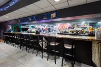 Wyndham Garden Romulus Detroit Metro Airport - bar