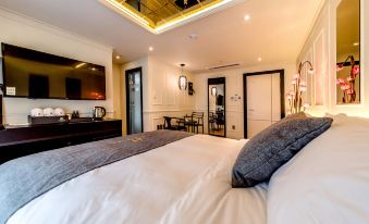 Jeju Boutique Hertz Hotel